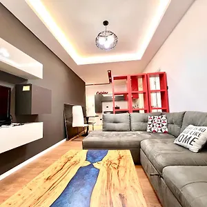 Downtown Grand Comfort Daire